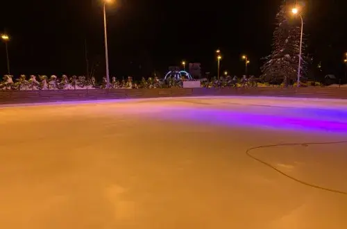 Patinoire de Villeneuve La Salle